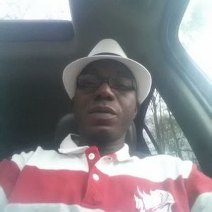 Meet your Posher, Olugbenga